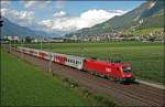 1116 225 schiebt den REX 1515 von Innsbruck Hbf nach Schwazach St.Veit.