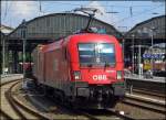 1116 008 mit dem TEC40672 nach Aachen West bei der Durchfahrt Aachen Hbf 2.7.2009