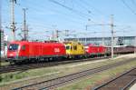 Eine interessante Bespannung zeigte dieser Gterzug am 21.04.2007 bei der Durchfahrt in Wels. Hinter der 1116 160 waren ein Baufahrzeug der Firma Plasser u. Theurer und eine kalte DB 146 eingereiht. 