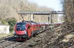 1116 230 im  Nachschu  als Schublok eines Railjets am Nockherberg, Mnchen, 15.03.11.