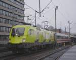 1116-033-0 Telekom Austria macht sich am 21.02.2009 auf den Weg von Hamburg-Harburg nach Berchtesgarden hier in Hannover HBF