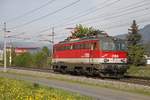 1142 609  MONIKA  als Lokzug bei Niklasdorf am 3.05.2017.
