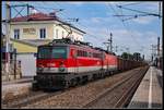 1142 683 + 1144... mit Güterzug in Brunn Maria Enzersdorf am 18.06.2018.