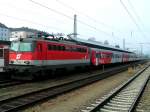 1142 590-7  mit R 5917 abfahrtbereit, Passau Hbf; 080309  