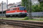 1142 615 fhrt als Lokzug ber die Vorortelinie nach Wien Franz-Josefs-Bahnhof.
