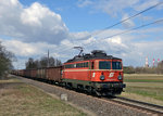 Die blutorange 1142 567 brachte am Vormittag des 24. März 2016 den Güterzug 44463 von Graz-Vbf nach Spielfeld-Straß, und wurde von mir in Wildon fotografiert.