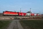 REX 1626 hat soeben die Station in Bheimkirchen verlassen und strebt dem nchsten Aufenthalt in St. Plten zu. Das Foto entstand am 25.03.2011.