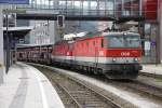 1144 211 + 1144 259 mit Güterzug in Bruck/Mur am 29.06.2015.