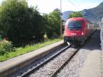 1216.128 mit dem EC 213  Mimara  bei der Zugkreuzung mit dem IC 210  Sava  am 01.07.2007 zwischen Jesenice und Lesce-Bled (SLO)