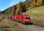 1216 023 + 1216 0xx mit einem Gterzug am 03.11.2011 bei Wolf am Brenner.