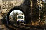 Durch den 13,82 m langen Krausel Tunnel fhrt 4020 201 als R 2962 von Mrzzuschlag nach Payerbach Reichenau.