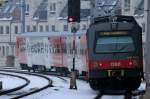 15.2.2013: 4020-317 als S45 der Wiener S-Bahn am Weg von Wien-Htteldorf nach Wien-Handelskai auf der Vorortelinie. Dank der alpinen Ski-WM wurden die 4124 (Talent) aus Wien abgezogen und fristen ein Shuttle-Zug-Dasein in der Steiermark.