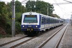 4020 224-9 am 09.Oktober 2016 als erstes Fahrzeug des S3-Zug-Nr. 29349 (Hollabrunn - Wiener Neustadt) bei der Hst. Perchtoldsdorf.
