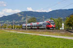 4024 126-7 mit  Linie Sal  Sticker auf der Vorarlbergbahn nach Feldkirch, kurz hinter Dornbirn. 16.8.18