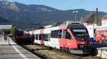 Ein REX nach Innsbruck verlässt Garmisch-Partenkirchen. Aufgenommen am 10.10.2018 16:04