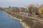 Ein 4042 als S-Bahn auf dem Bahndamm Lindau.