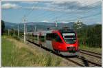 4024 037 als R 4287 von Friesach in Krnten nach Villach Hbf., aufgenommen am 25.7.2008 nchst der Haltestelle St.