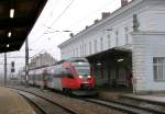 4024 127-5 fhrt als S40 in Wien-Nudorf ein.