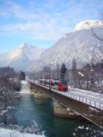 S-Bahn Triebzug fahrt Richtung Wrgl bei Brixlegg.