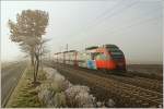 Herbst im Murtal - 4024 046 fhrt als R 1702 von Friesach nach Mrzzuschlag.