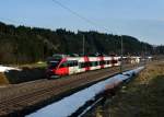 4024 052 als R nach Steindorf bei Strawachlen am 24.12.2012 bei Pndorf.