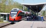 4024 034 hlt als S-Bahn von Lindau nach Bludenz am 8.6.13 in Lochau-Hrbranz.