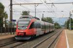 4024 087-1 mit S-Bahn 1 Telfs-Pfaffenhofen-Wrgl Hauptbahnhof auf Bahnhof Rattenberg-Kramsach am 29-7-2013.