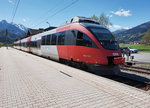 4024 112-7 als S1 4248 (Greifenburg-Weißensee - Friesach), am 20.4.2016 in Greifenburg-Weißensee.