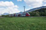 4024 115-0 als S1 4233 (Friesach - Lienz), am 6.5.2016 nahe Berg im Drautal.