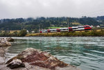 4024 117-6 fährt als S1 4244 (Lienz - Friesach), in die Haltestelle Berg im Drautal ein.