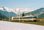 Am 27. Februar 1994 fährt ET 4030 244 der ÖBB bei St. Johann im Pongau in Richtung Innsbruck 