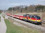 Auch ich habe am 11.04.2008 den Rex 3909
mit der 1116 036  EM-Deutschland  geknipst.
Zu sehen auf dem Bild ist der Zug in Wartberg/Kr.