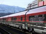Der Railjet  Spirit of Europe  steht am 09.12.08 im Hbf Salzburg.