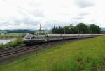 1016 034 mit einem OEC von Bregenz nach Wien West am 16.05.2009 unterwegs bei Seekirchen am Wallersee.