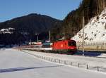 Die 1116 281 mit einem EC nach Graz am 28.01.2017 unterwegs bei Eben im Pongau.