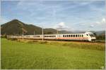 101 092 schiebt den IC 718 von Graz nach Salzburg.