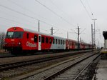 80 73 035-2 bildet bei REX5886 den Zugschluß, Bhf. Redl-Zipf; 160310