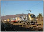 Der eigentliche Grund, warum ich heute am 24.11.2006 kurz nach Graz Gsting gefahren bin. 1116 250 mit der RoLa 41401 von Wels nach Marburg. Sie hat diesen Zug bis zum Grenzbahnhof zu Slowenien, Spielfeld-Strass, bespannt.