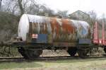 Ein Aral-Kesselwagen wartet in Waldkirchen an der Thaya auf sein weiteres Schicksal.