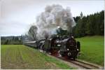 638.1301 + 18 478 (bay. S3-6) fahren mit SR 17593 von Mhldorf nach Ampflwang, zum grossen GEG Jubilumsfest  175 Jahre Eisenbahn in sterreich  
Oberau 29.9.2012