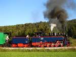 SKGLB 22 (Aquarius C) mit einem Fotosonderzug von Murau nach Mauterndorf im letzten Abendlicht kurz vor Zielbahnhof.