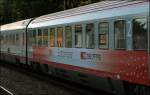 EUROPAMEISTER: Ein Reisezugwagen trgt noch die  Europameister-Werbung  und ist am 05.07.2008 im OEC 568 nach Bregenz eingereiht.