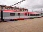 BB Speisewagen VRmz im Bahnhof Prag am 8.11.2013.