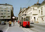 Wien Wiener Stadtwerke-Verkehrsbetriebe SL 46 (C1 156 (SGP 1959)) VII Neubau / VIII Josefstadt, Lerchenfelder Straße / Museumstraße / Auerspergstraße am 16. Juli 1974. - Scan eines Farbnegativs. Film: Kodak Kodacolor II. Kamera: Kodak Retina Automatic II.