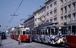 Wien Wiener Statdtwerke-Verkehrsbetriebe (WVB) SL 71 (C1 107 (SGP 1955) / C1 158 (SGP 1959)) IX, Simmering, Simmeringer Hauptstraße / Straßenbahnbetriebsbahnhof Simmering am 3. Mai 1976. - Scan eines Diapositivs. Film: Agfa Agfachrome 50S. Kamera: Leica CL.