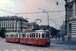 Wien Wiener Stadtwerke-Verkehrsbetriebe (WVB) SL 71 (C1 134 (SGP 1957)) III, Landstraße, Schwarzenbergplatz / Am Heumarkt am 12.