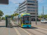 Graz. Am 27.06.2021 steht Cityrunner 666 in der Haltestelle Fröhlichgasse/Messe als Linie 13.