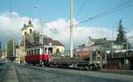 Straßenbahn Innsbruck__Nov.1988_Bergisel_Tw 2 und 3 [Bj.1909,Graz/AEG] die 7 Jahrzehnte (!) auf den  Außen-Linien  4 und 6 nach Hall bzw. Igls im Einsatz waren, sind nun bedarfsweise als Arbeitsfahrzeuge und für Nostalgie-Sonderfahrten unterwegs.