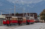 TW 1 rangiert am 16.September.2016 die Bw 111 und 124 am Gelände des  Localbahnmuseums  in Innsbruck.