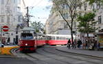 Wien Wiener Linien SL 5 (E1 4542 + c4 1364) VIII, Josefstadt, Josef-Matthias-Hauer-Platz / Albertgasse / Josefstädter Straße am 11.